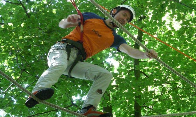 high-ropes-course-58665_1920